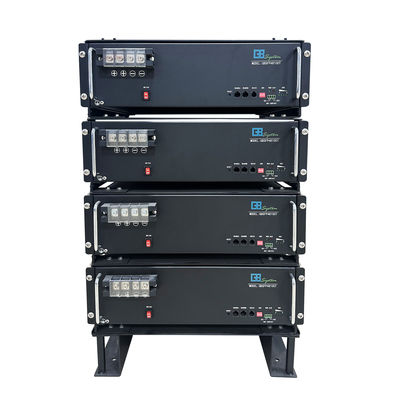 Harga yang pantas Pak Baterai LiFePO4 yang Dapat Ditumpuk 5KWh 51.21V 100Ah Baterai Lithium on line