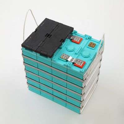 Harga yang pantas Baterai Lithium 3.2V 200Ah LiFePo4 Untuk Skuter Listrik on line